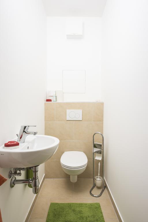 Sky View Apartment Βιέννη Εξωτερικό φωτογραφία
